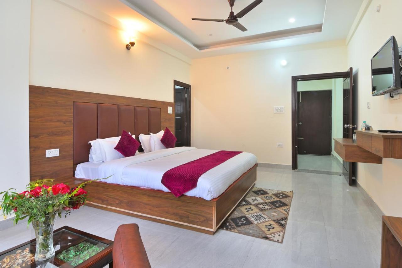 La Riqueza Dhanolti View # Near To Eco Park & Surkanda Devi Temple # Mountain View Rooms With Balcony # Big Parking # Customer Favourite Hotel دانولتي المظهر الخارجي الصورة