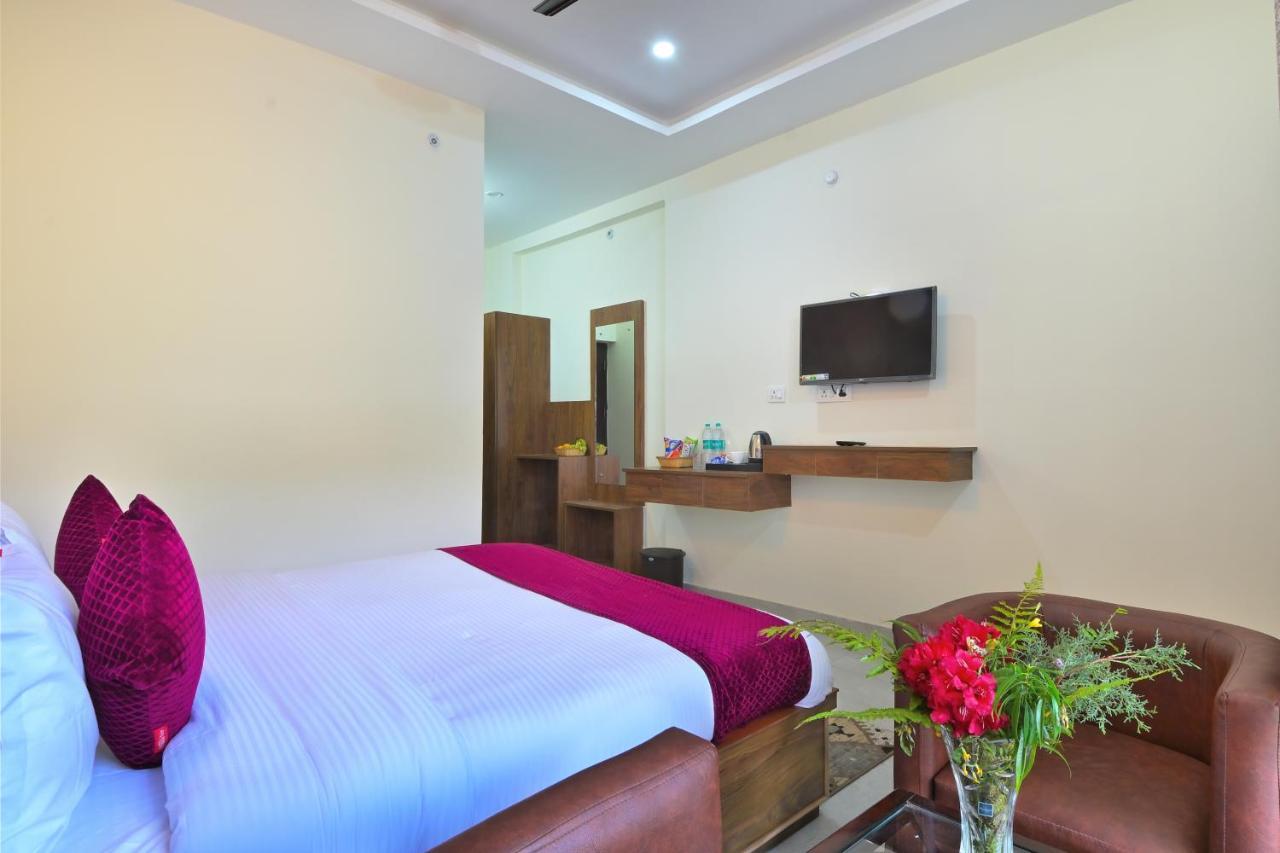 La Riqueza Dhanolti View # Near To Eco Park & Surkanda Devi Temple # Mountain View Rooms With Balcony # Big Parking # Customer Favourite Hotel دانولتي المظهر الخارجي الصورة